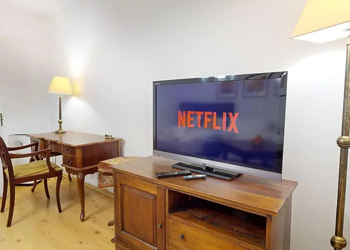 The Old Town Corner 2 Swietojerska Βαρσοβία