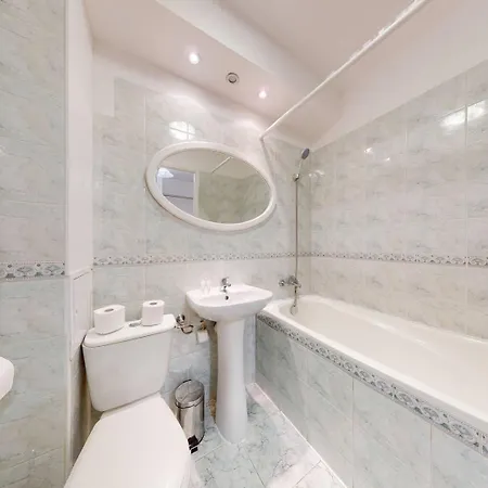 The Old Town Corner 2 Swietojerska